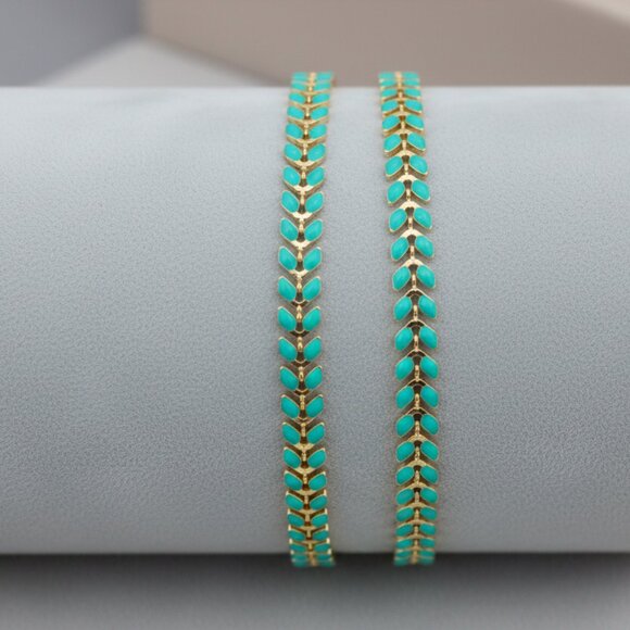 Trendy Bracelet for Girls & Women – Cute, Adjustable & Gift-Ready | MLCRC2034 - Picture 4 of 5